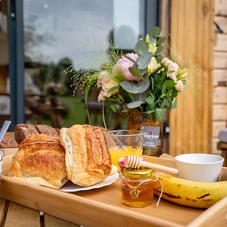 Tiny House Au Coeur Du Marais 생토메르