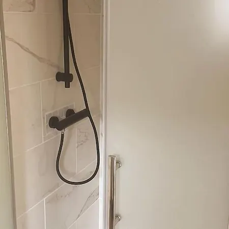 Tiny House Avec Jacuzzi En Option Au Coeur Du Marais Horská chata Saint-Omer (Pas-de-Calais)